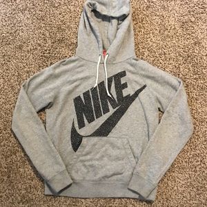 Women’s Nike Sweatshirt